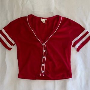 Red crop top shirt